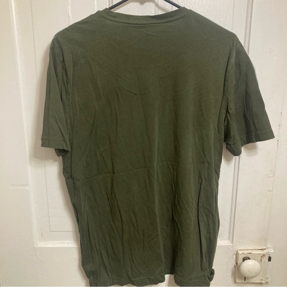 Men’s Puma t-shirt size medium - Picture 2 of 3